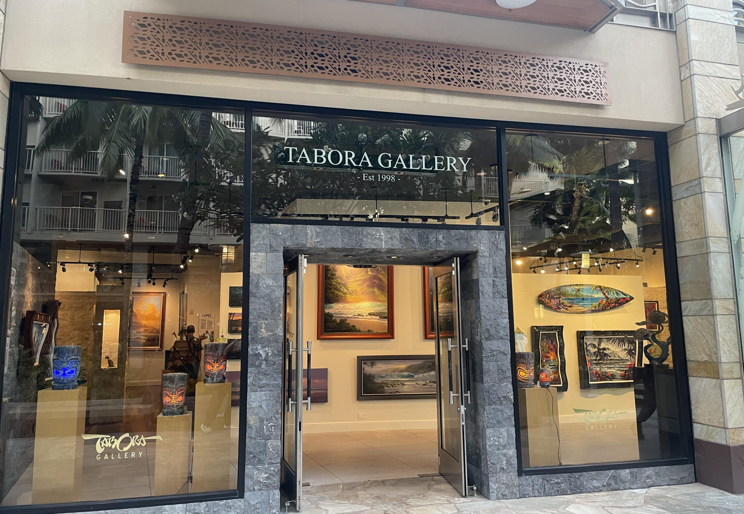 Tabora Gallery Lewers
